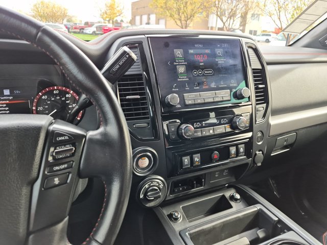 Used 2021 Nissan Titan PRO-4X w/ Pro-4x Convenience Package AWD/4WD image 14
