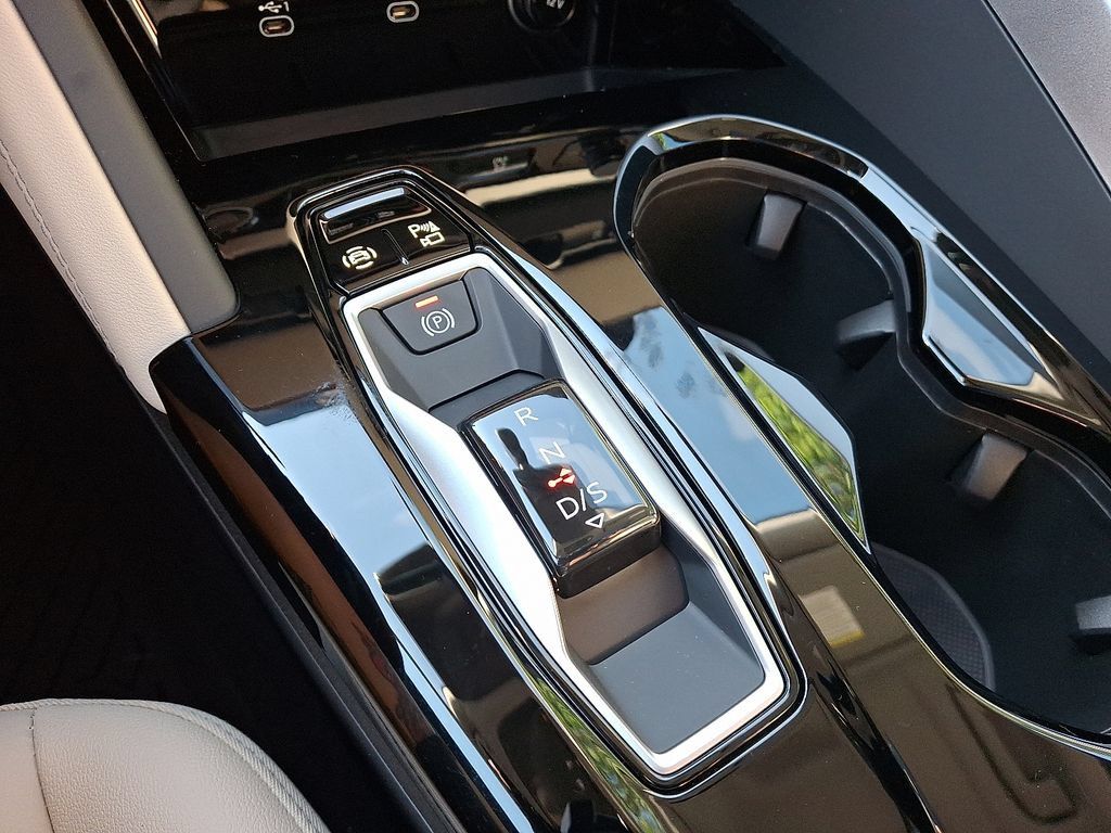 New 2026 Audi Q5 2.0T AWD/4WD image 7