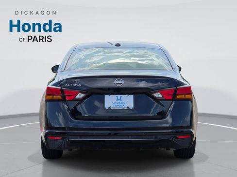 Used 2025 Nissan Altima 2.5 SV FWD image 6