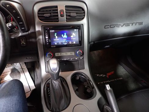 Used 2007 Chevrolet Corvette Convertible RWD image 27