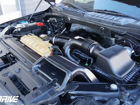 Used 2016 Ford F150 Lariat w/ Equipment Group 502A Luxury image 51