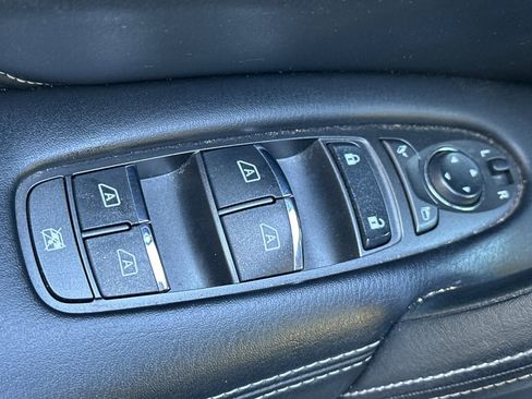 Used 2022 INFINITI QX80 Luxe image 12