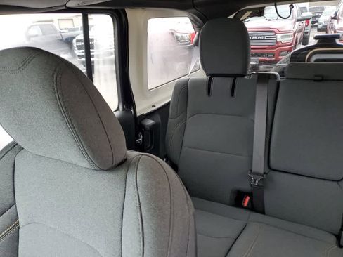 Used 2025 Jeep Wrangler Sahara w/ Safety Group image 14