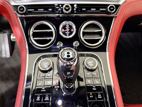 Used 2020 Bentley Continental GT AWD/4WD image 18