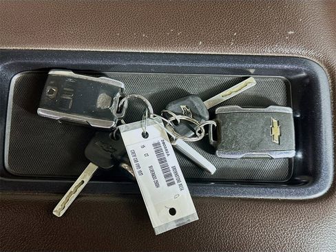 Used 2015 Chevrolet Silverado 2500 LTZ w/ Duramax Plus Package image 36