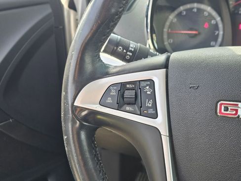 Used 2014 GMC Terrain SLT w/ Safety Package AWD/4WD image 30
