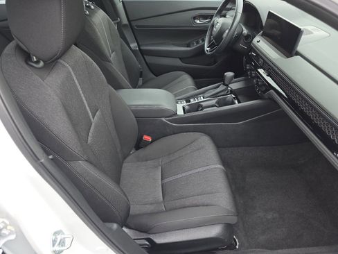 Used 2023 Honda Accord Sport image 21