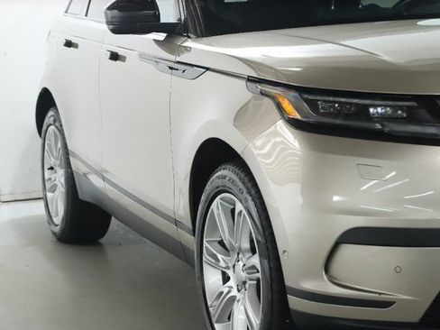 Used 2026 Land Rover Range Rover Velar S AWD/4WD image 12
