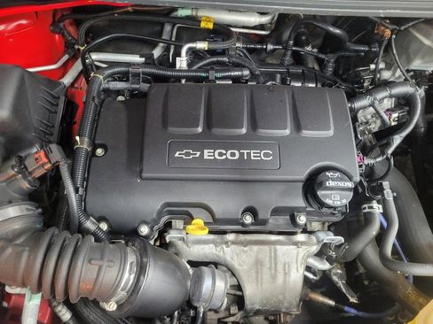 Used 2016 Chevrolet Sonic RS w/ Driver Confidence Package FWD image 30