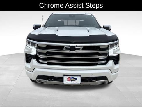 Certified 2023 Chevrolet Silverado 1500 High Country image 10