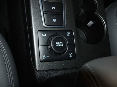 Used 2025 Ford Bronco Sport Badlands image 18