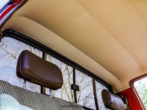 Used 1986 Toyota Pickup 4x4 Regular Cab Turbo image 42