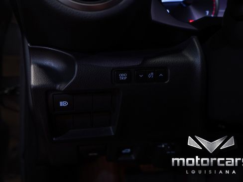 Used 2021 Lexus IS 300 w/ Comfort Package image 37