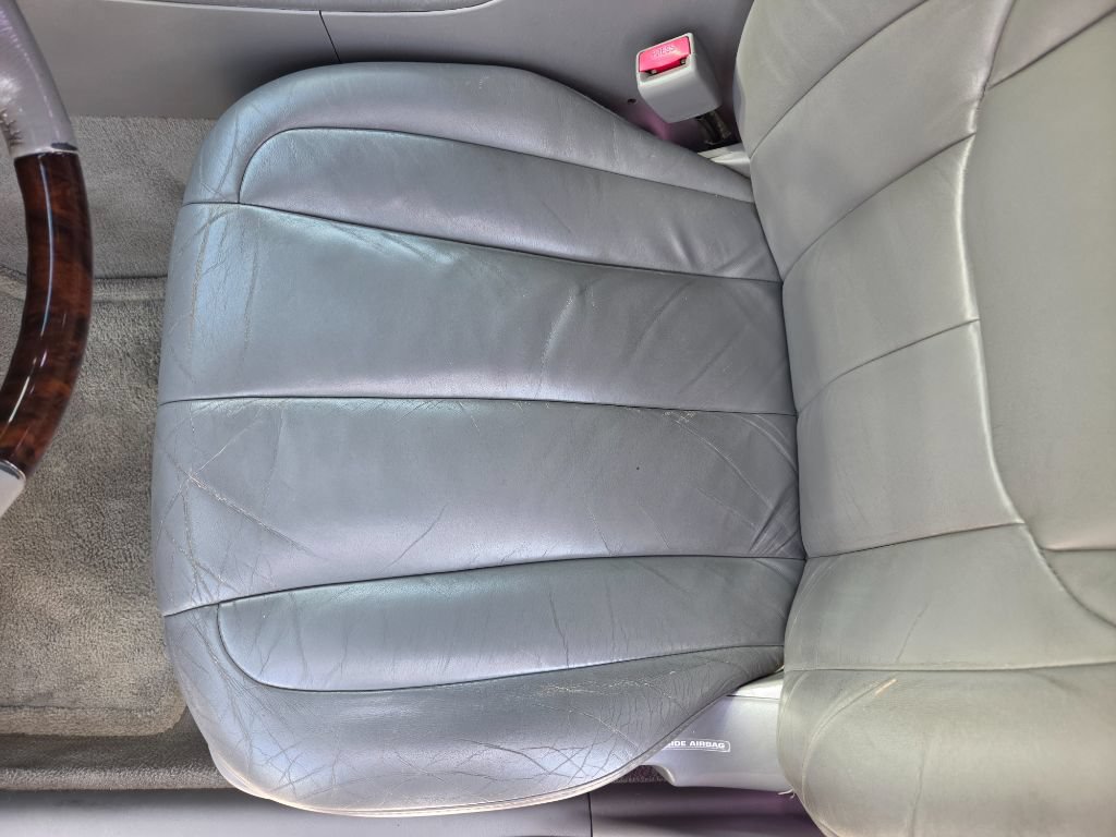 Used 2003 Toyota Avalon XLS FWD image 17