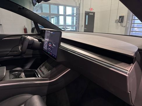 Used 2022 Tesla Model X Plaid AWD/4WD image 33