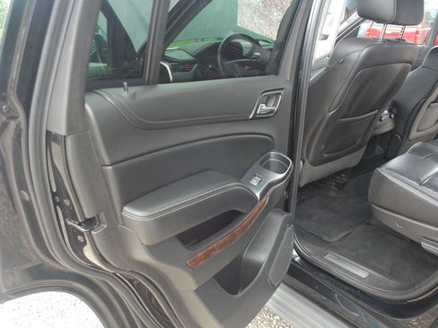 Used 2015 Chevrolet Tahoe LT RWD image 25