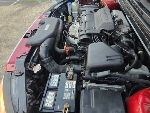 Used 2010 Hyundai Elantra GLS image 41