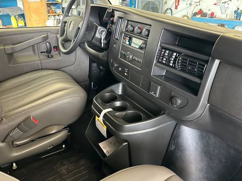 New 2026 Chevrolet Express 3500 RWD image 16