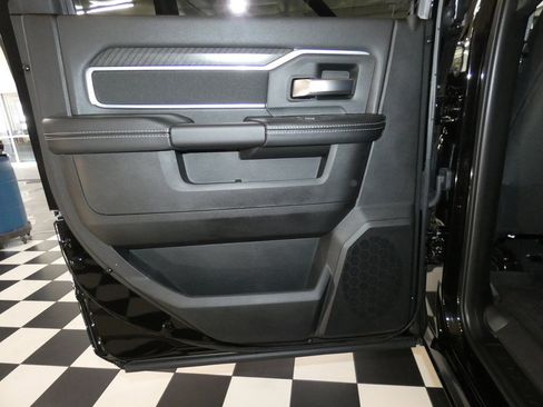 New 2026 RAM 2500 Big Horn image 32