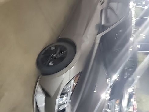 Used 2022 Hyundai Elantra SEL w/ Cargo Package image 10