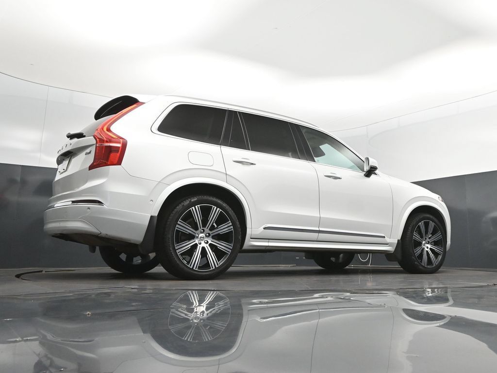 Used 2023 Volvo XC90 B6 Ultimate w/ Protection Package Premier AWD/4WD image 42