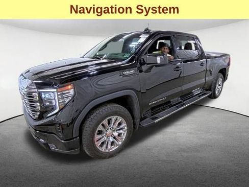 Used 2024 GMC Sierra 1500 Denali AWD/4WD image 4