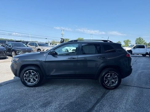 Used 2022 Jeep Cherokee Trailhawk w/ Sound & Nav Group AWD/4WD image 4