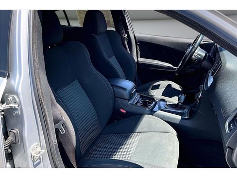 Used 2023 Dodge Charger R/T w/ Performance Handling Group RWD image 10