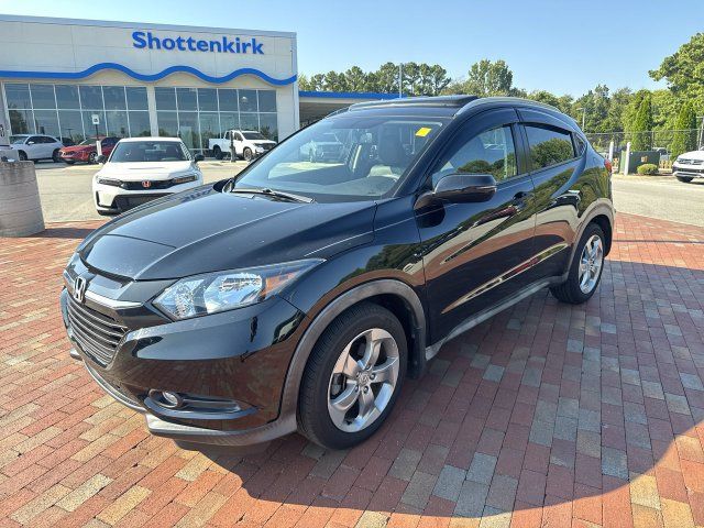 Used 2017 Honda HR-V EX-L image 4