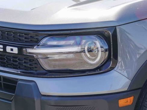 Used 2025 Ford Bronco Sport Outer Banks w/ Outer Banks Tech Package+ AWD/4WD image 8