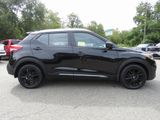 Used 2019 Nissan Kicks SR w/ SR Premium Package image 5