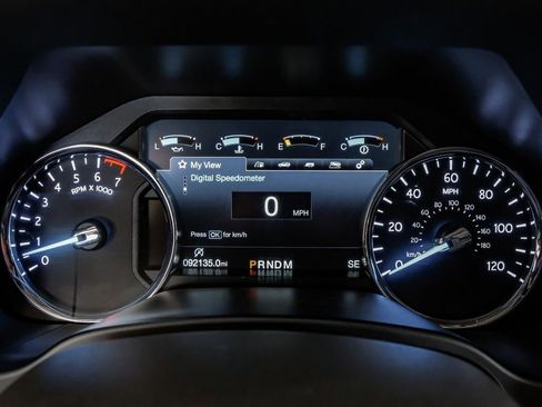 Used 2018 Ford Expedition Limited AWD/4WD image 18