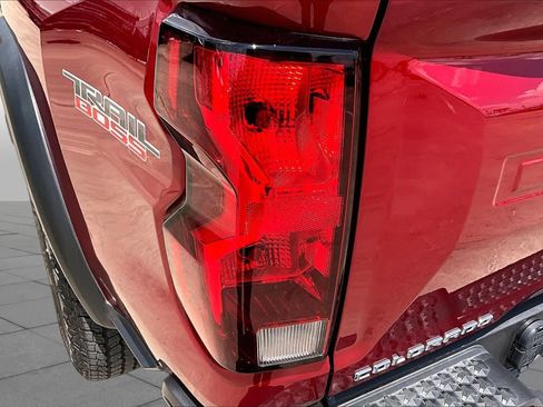 Used 2026 Chevrolet Colorado Trail Boss AWD/4WD image 29