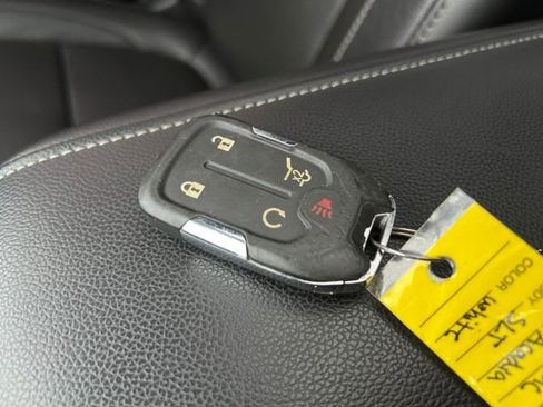 Used 2020 GMC Acadia SLT w/ Premium Package image 33