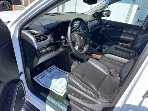 Used 2018 Chevrolet Tahoe LT image 14