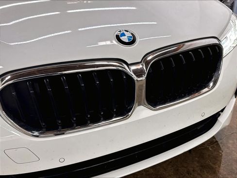 Used 2023 BMW 530i w/ Executive Package RWD image 32