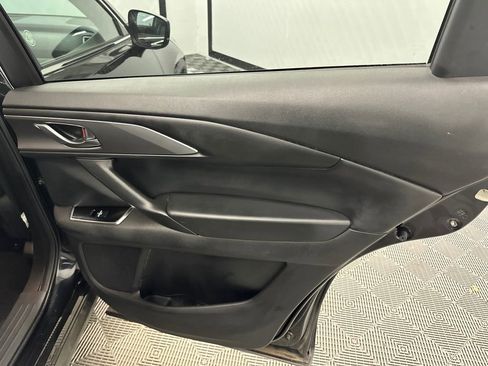 Used 2023 MAZDA CX-9 Touring Plus AWD/4WD image 16