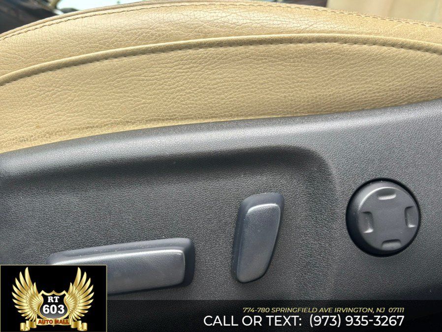 Used 2014 Toyota Avalon XLE Premium FWD image 18