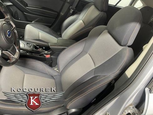 Used 2018 Subaru Crosstrek 2.0i Premium w/ Moonroof Package AWD/4WD image 12