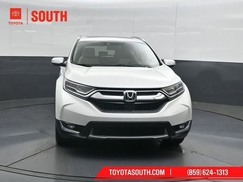 Used 2019 Honda CR-V Touring image 5