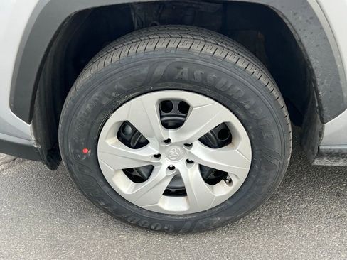 Used 2024 Toyota RAV4 LE image 13