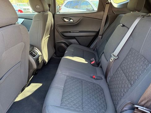 Used 2022 Chevrolet Blazer LT image 11
