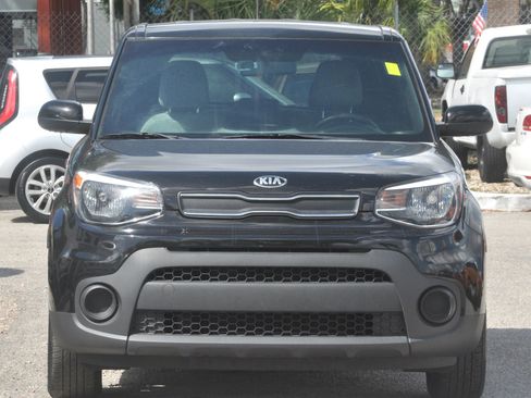 Used 2017 Kia Soul image 6