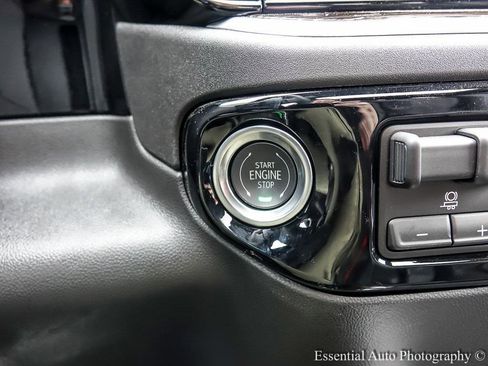 Used 2025 GMC Sierra 1500 Elevation w/ Elevation Premium Package image 17