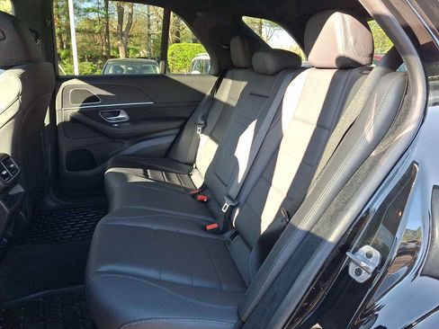 Used 2024 Mercedes-Benz GLE 350 4MATIC image 7