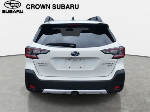 Used 2025 Subaru Outback Limited XT image 4