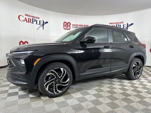 New 2025 Chevrolet TrailBlazer RS w/ Convenience Package image 3