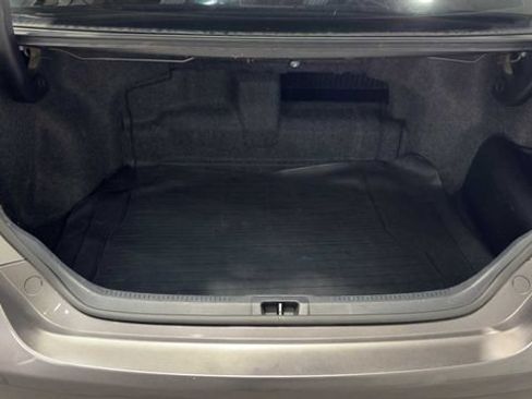 Used 2015 Toyota Camry XLE FWD image 33