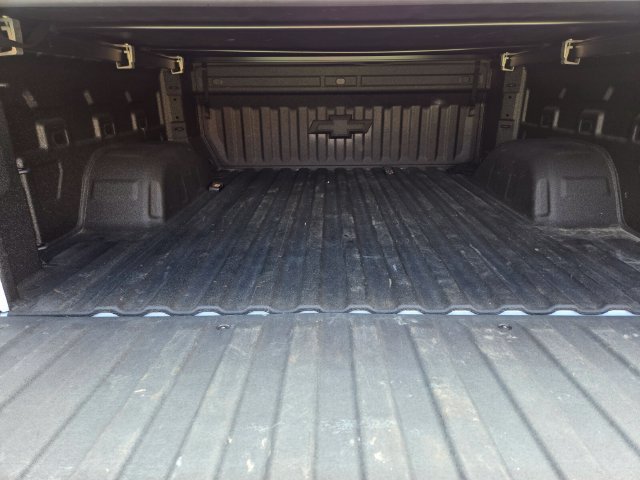 Used 2025 Chevrolet Silverado 1500 Custom Trail Boss AWD/4WD image 16