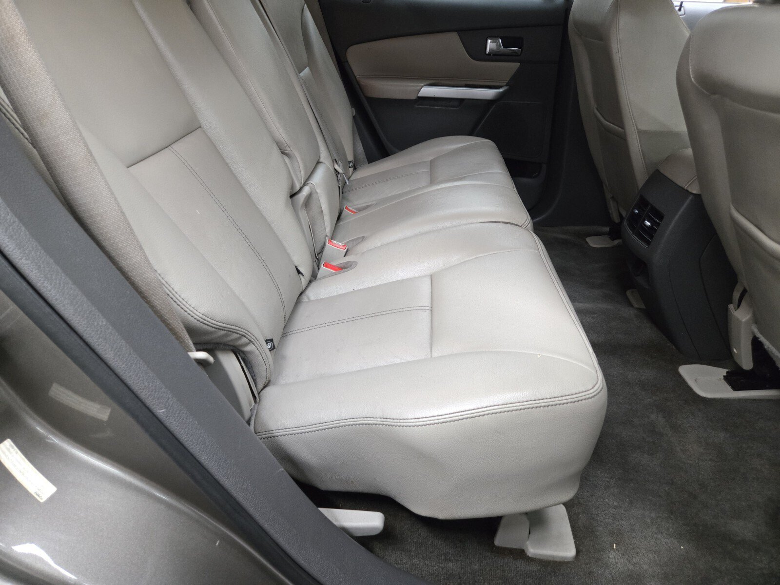 Used 2014 Ford Edge SEL w/ Equipment Group 204A FWD image 11